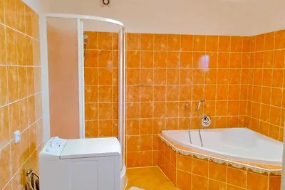 Ferienhaus mit Kinderspielplatz