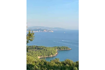 Ferienwohnung mit gemeinsamer Terrasse und