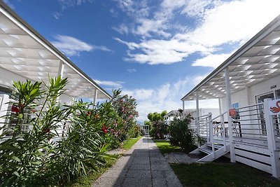 Mobilehome mit Terrasse, Klimaanlage und Pool