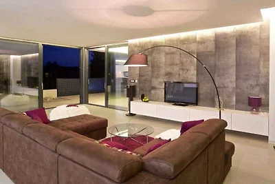 Villa mit Klimaanlage und Pool