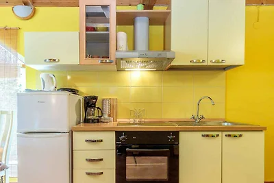 Ferienwohnung mit Terarsse und Garten