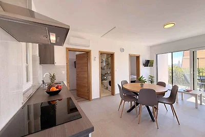 Ferienwohnung mit Pool zur gemeinsamen