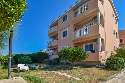 Apartament Dla rodzin Pašman, Tkon
