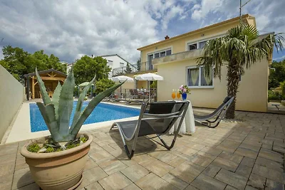 Villa mit Privatpool