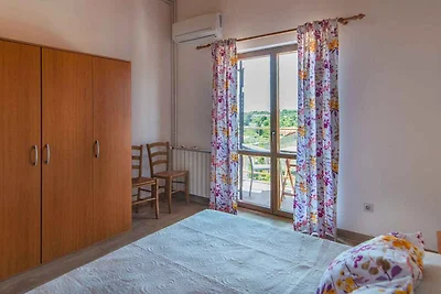 Ferienwohnung mit Balkon und Meerblick