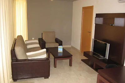 Ferienwohnung mit schönem Garten und verschie