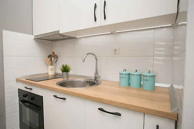 Ferienwohnung mit Balkon und Meerblick