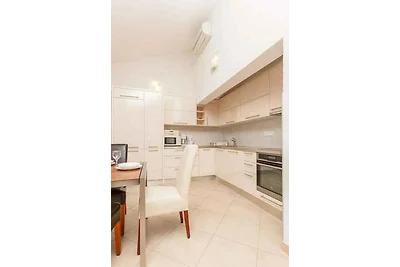 Ferienwohnung mit Meerblick und Whirlpool