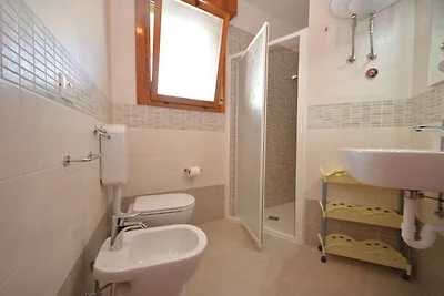 Ferienwohnung mit Klimaanlage und Balkon