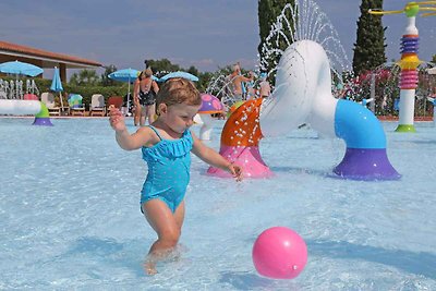 Mobilehome mit Garten und Pool