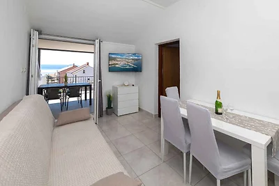 Ferienwohnung mit Terrasse und Meerblick