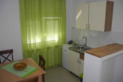 Ferienwohnung mit Balkon und Internetzugang