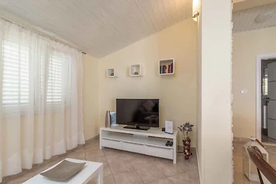 Appartamento Vacanza con famiglia Okrug Gornji