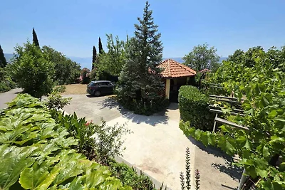 Ferienwohnung mit Garten, Klima, Internet und