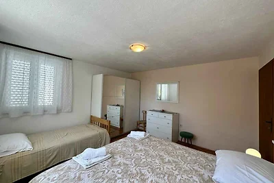 Ferienwohnung mit Terrasse und Klimaanlage