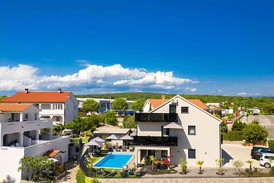 Ferienwohnung mit beheizten Salzwasserpool,