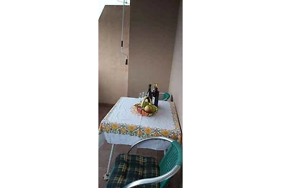 Ferienwohnung in ruhiger Lage mit Meerblick
