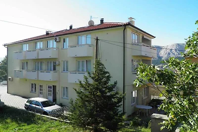 Ferienwohnung mit Klimaanlage und Balkon