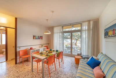 Ferienwohnung mit Klimaanlage und Balkon