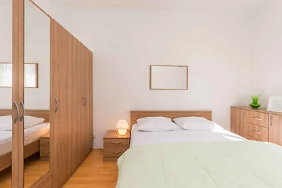 Ferienwohnung Familienfreundlich mit Klimaanl