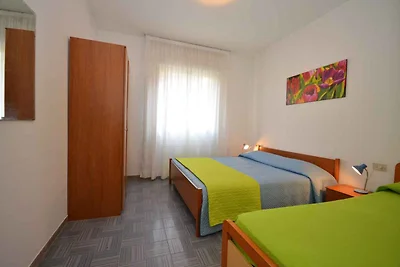 Ferienwohnung mit Klimaanlage und Balkon