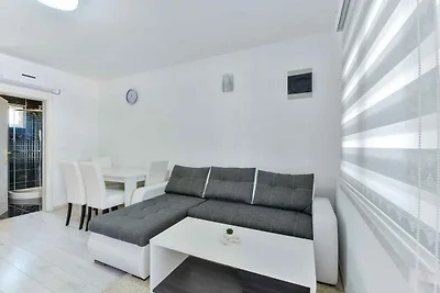 Ferienwohnung mit Meerblick und Klimaanlage