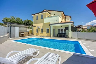 FerienHaus mit Pool
