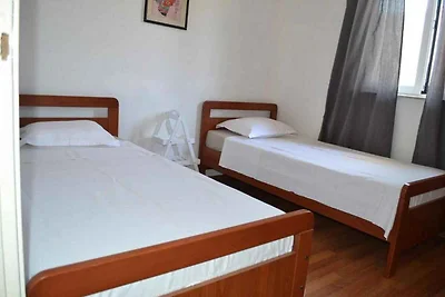 Charmante Ferienwohnung Marija in Srima mit M