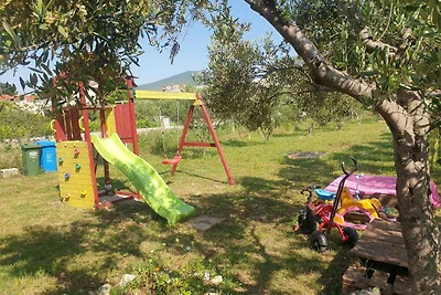 Willkommen im Gartenhaus in Kaštel Štafilić!