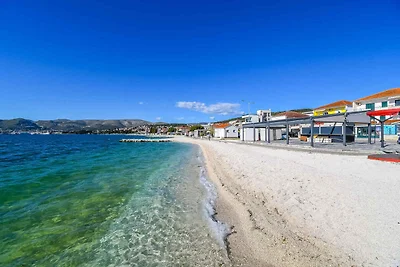 Ferienwohnung mit Terrasse und Klimaanlage