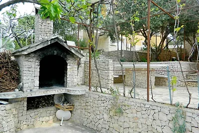 Ferienwohnung mit Terrasse und Grill