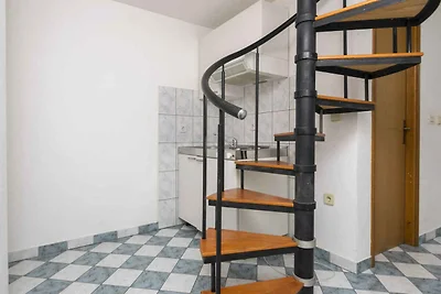 Ferienwohnung mit Balkon und Pool