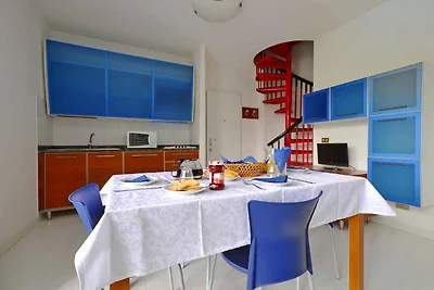 Ferienwohnung mit Klimaanlage, Balkon und