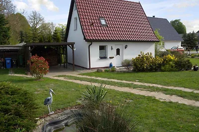 Ferienhaus mit Terrasse und Gartengrundstück