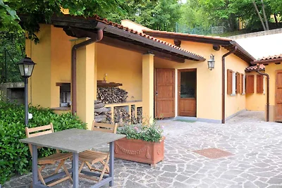 Ferienhaus mit Panoramablick und Pool