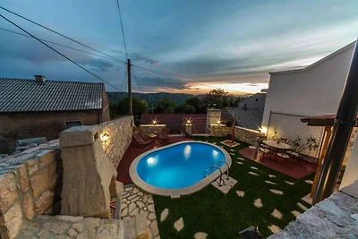 Ferienhaus mit Klimaanlage und Aussenpool