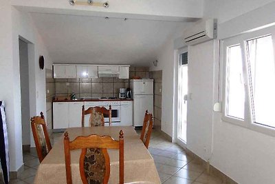 Ferienwohnung mit einen Balkon und Meerblick