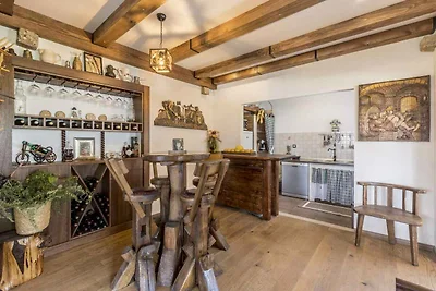 Ferienhaus mit Terrasse und Pool und