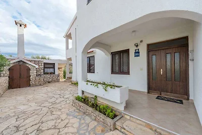 Holiday flat family holiday Pag