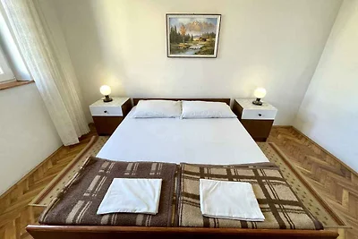 Ferienwohnung mit Balkon und Klimaanlage