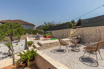 Gemütliche Ferienwohnung Piveta mit Meerblick