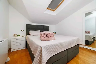 Ferienwohnung mit Klimaanlage und Meerblick