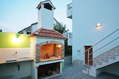 apartman za odmor Obiteljski odmor Vrboska