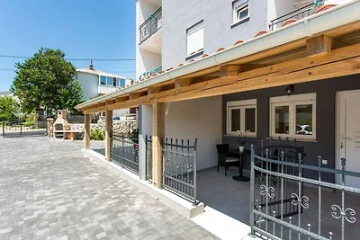 Studio mit Klimaanlage und WLAN