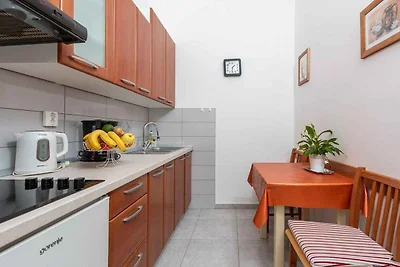 Studio mit Klimaanlage und Terrasse