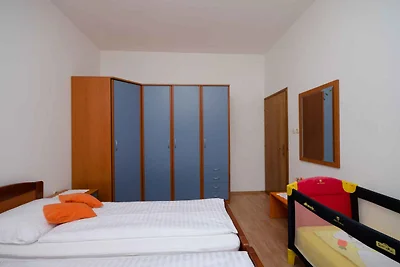 Appartamento Vacanza con famiglia Lopar