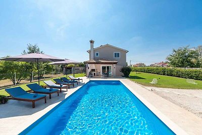 Villa mit Privatpool