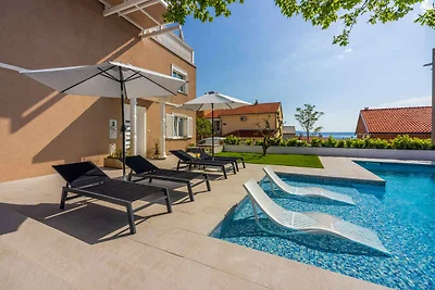 Appartamento Vacanza con famiglia Novi Vinodolski