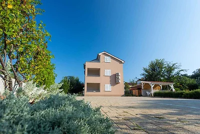 Ferienwohnung mit Klimaanlage und WLAN