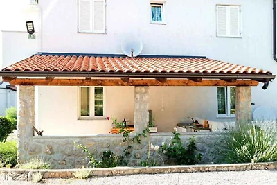 Ferienwohnung mit Klimaanlage und Grill in